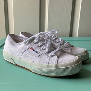 NEVER WORN Superga white canvas sneakers 37 6.5